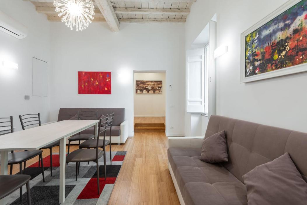 Restored Apartment - Stunning Pantheon View 罗马 外观 照片